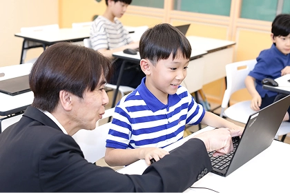 もしつまずいても講師がしっかりサポート